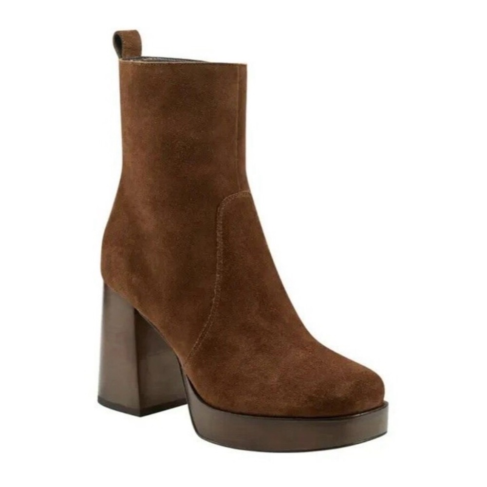 New Marc Fisher Platform Boots size 10